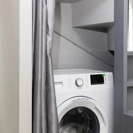 8 Minuti Dal Centro Metro Loreto