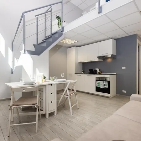 8 Minuti Dal Centro Metro Loreto *